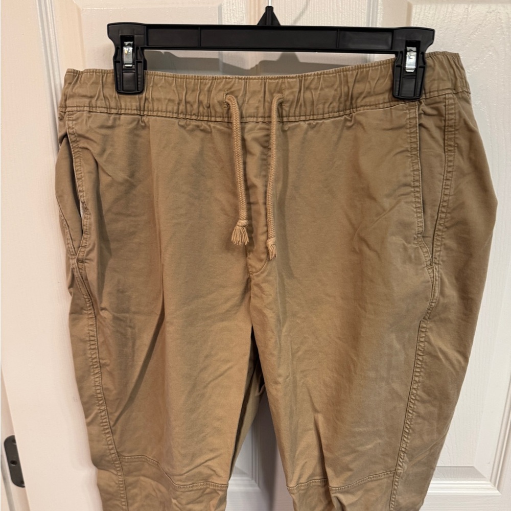Abercrombie & Fitch Tan Khaki Jogger